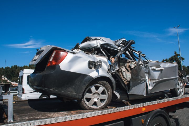 ACCIDENT FATAL în apropiere de Kiev: O mașină cu MOLDOVENI a ajuns sub un TIR. Sunt victime (VIDEO)