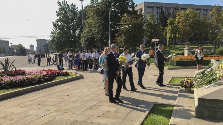 PDM: Moldova, acum ești mai (in)dependentă (FOTO)