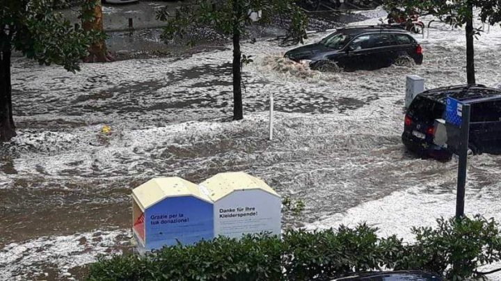 Fenomen meteo rar: În nordul Italiei a "nins" în mijlocul verii