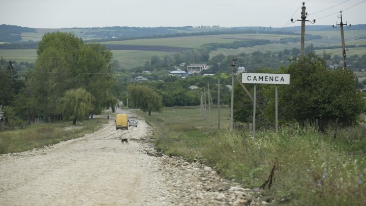 IMAGINI SUMBRE, LA CAMENCA. Ploaia cu grindină a distrus mai mulţi pomi fructiferi (FOTOREPORT)