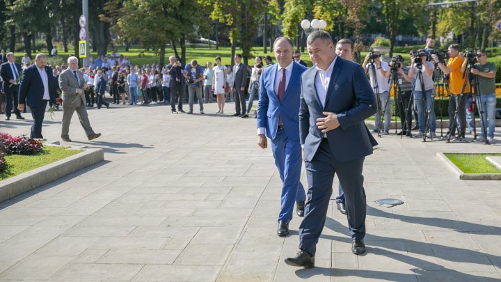 Zuia Independenţei în imagini. Ce s-a întâmplat astăzi în centrul Capitalei (FOTOREPORT)