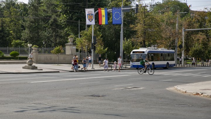 Zuia Independenţei în imagini. Ce s-a întâmplat astăzi în centrul Capitalei (FOTOREPORT)