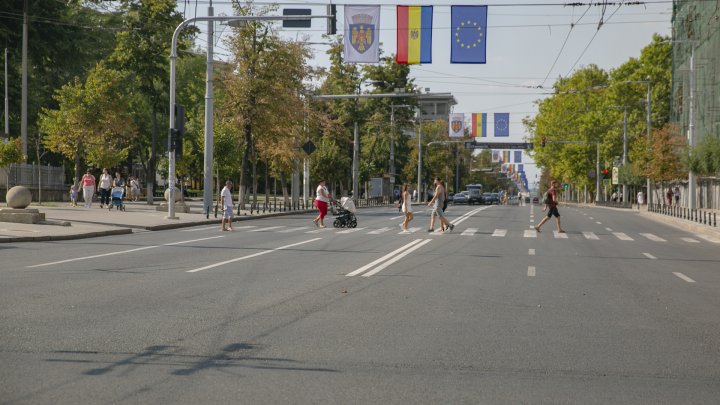 Zuia Independenţei în imagini. Ce s-a întâmplat astăzi în centrul Capitalei (FOTOREPORT)