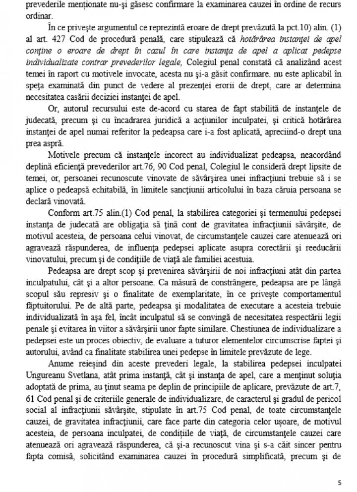 Şoferiţa care a intrat cu mașina în troleibuz pe strada Alba Iulia a fost condamnată, anterior, pentru provocarea unui accident (DOC)