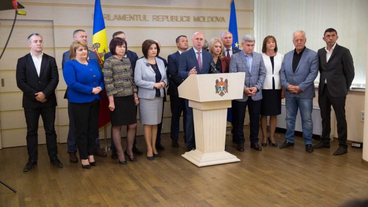 PDM despre 100 de zile a Guvernului Sandu: Mirosul schimbării e cam îmbâcsit, iar aerul libertății nu se simte