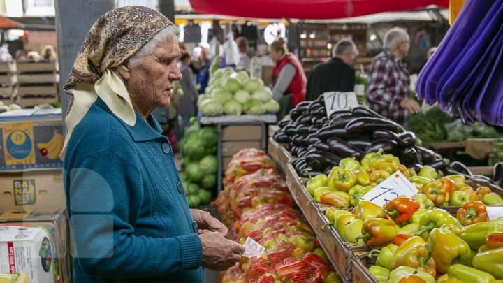 COȘUL PUBLIKA.MD. Cât costă cele mai importante produse alimentare în piețele din Capitală