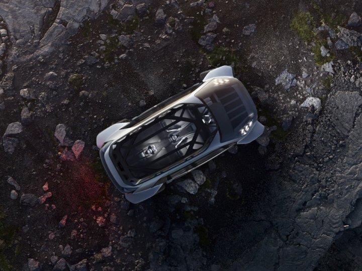 Concept-car cu funcții uimitoare. Audi a creat un vehicul off-road autonom care folosește drone ca să lumineze drumul (FOTO)