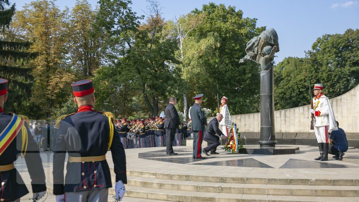 Cum a sărbătorit Armata Naţională a Moldovei cei 28 de ani de la fondare (FOTOREPORT)