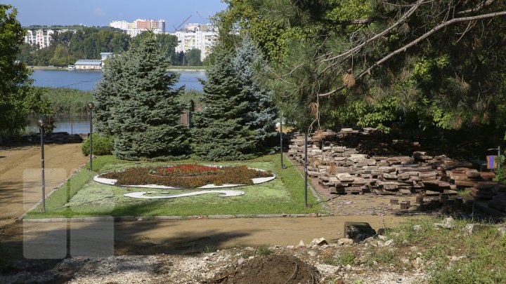 Când va avea loc inaugurarea scărilor din granit din parcul Valea Morilor din Capitală (FOTOREPORT)