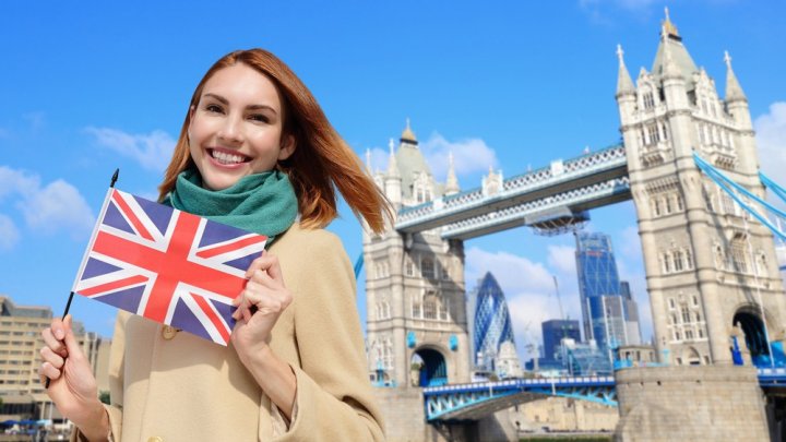 Studenţii străini care au învăţat în Marea Britanie vor putea lucra în această ţară după absolvire