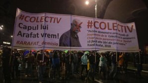 Marș comemorativ, la 4 ani de la Colectiv: Oamenii au cerut demisia lui Raed Arafat