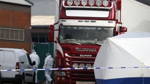 Victimele din CAMIONUL MORŢII, identificate. Cine sunt cele 39 de persoane găsite moarte