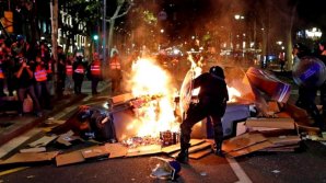 Violențe la Barcelona. Sute de mii de separatiști au ieșit în stradă. Poliția a intervenit în forță (VIDEO)