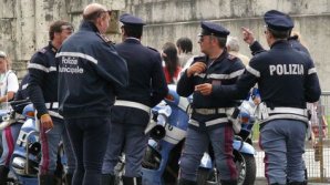 Italia: Poliţia a descoperit 2,5 kilograme de explozibil într-o ascunzătoare a mafiei calabreze
