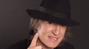 Interpretul de muzică uşoară Mihai Constantinescu a murit la vârsta de 73 de ani