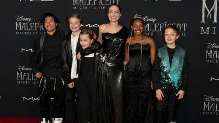 Angelina Jolie, însoțită de copiii săi, la premiera filmului "Maleficent: Mistress of Evil"