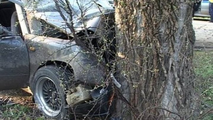 Tragedie pe o şosea din Bulgaria. DOI MOLDOVENI AU MURIT în urma unui accident violent