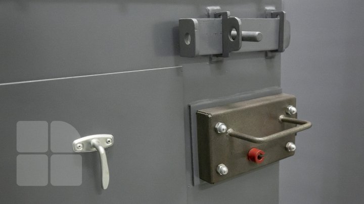 La Hânceşti a fost deschis primul izolator de detenţie provizorie din ţară (FOTOREPORT)