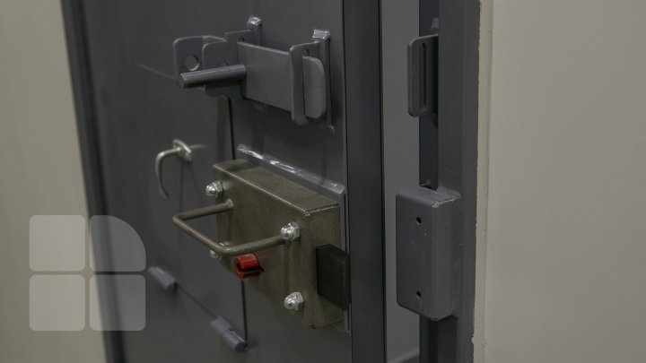 La Hânceşti a fost deschis primul izolator de detenţie provizorie din ţară (FOTOREPORT)