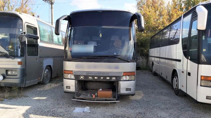 Descinderi la Ungheni. Procurorii au depistat mai multe mijloace de transport cu elemente de identificare falsificate (FOTO/VIDEO)