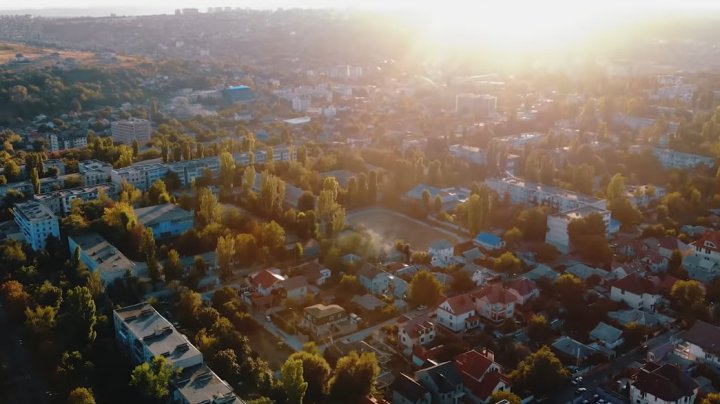 "AICI TRĂIESC ROMÂNI", documentar despre Republica Moldova (VIDEO)