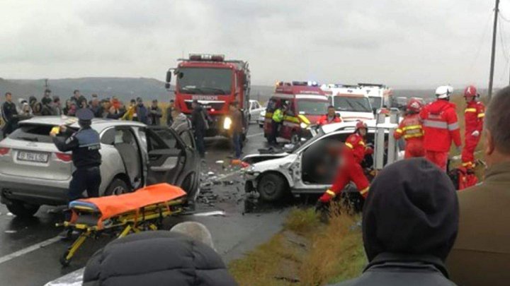 TRAGEDIE CUMPLITĂ. O tânără din ţara noastră şi viitorul ei soţ au murit într-un accident în Iaşi. DETALII DE GROAZĂ (FOTO)