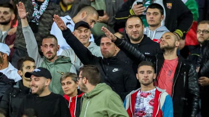 UEFA a deschis o procedură disciplinară contra Bulgariei după scandările cu caracter rasist ale fanilor