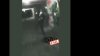 Mai mulți tineri, filmați în timp ce sparg becurile dintr-o subterană din Capitală (VIDEO)