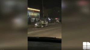 Pe şoselele din ţară, ca în filmele de acţiune. ACCIDENT GRAV cu implicarea a trei maşini la Hînceşti (VIDEO)