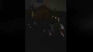 Dezbateri politice pe întuneric, în Rada Supremă de la Kiev (VIDEO)