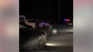 Accident în sectorul Telecentru al Capitalei. Două mașini s-au ciocnit violent (VIDEO)
