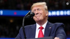 Donald Trump îşi va relua vizitele în Statele Unite săptămâna viitoare