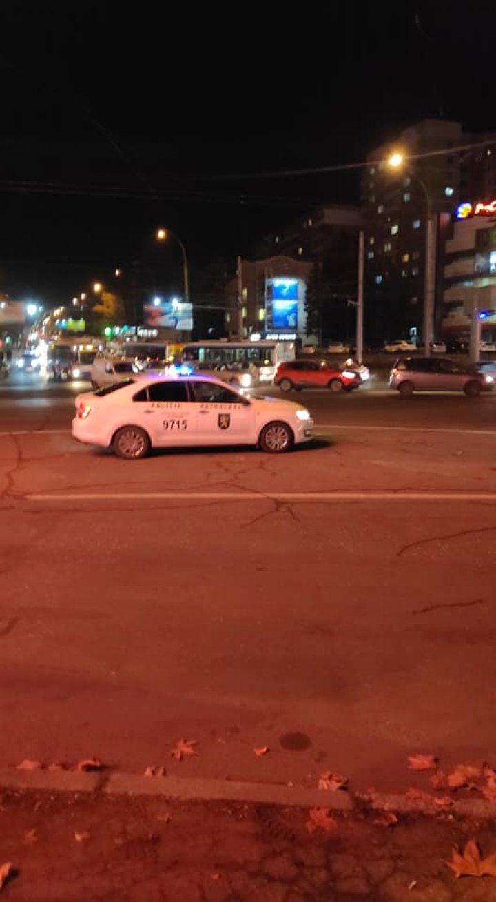 Haos în sectorul Botanica al Capitalei. Troleibuzele sunt blocate (FOTO/VIDEO)