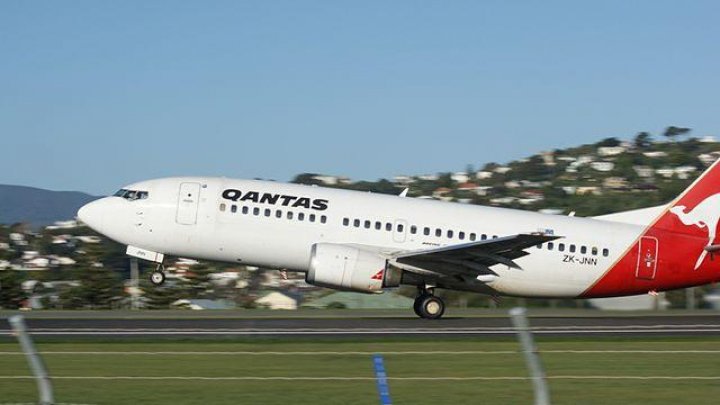 PROBLEME cu avioanele Boeing 737. Ce a descoperit Qantas la trei aeronave