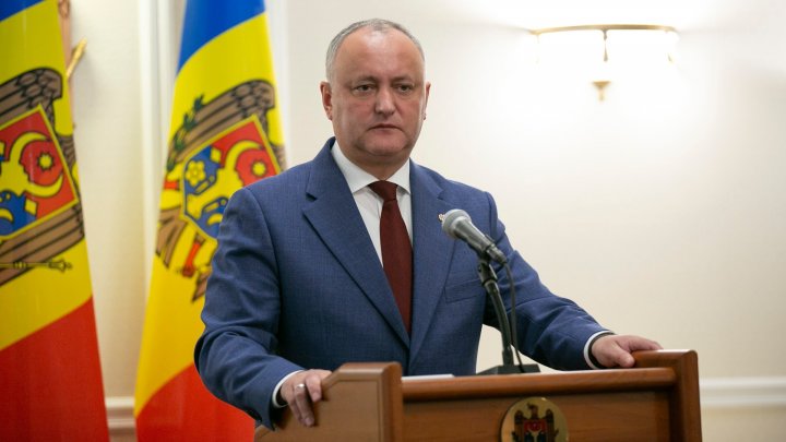 Igor Dodon l-a felicitat pe Klaus Iohannis cu noul mandat de preşedinte