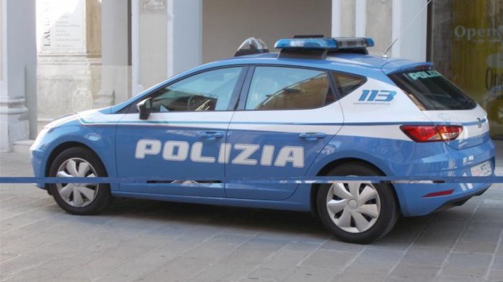 Poliţia italiană a anunţat despre destructurarea unei grupări infracţionale care controla traficul cu cocaină şi haşiş la Roma