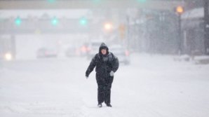 GER CUMPLIT în nordul Indiei. Cel puţin 38 de oameni au murit