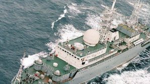 O navă de spionaj rusească face manevre periculoase și haotice în apropierea coastelor SUA