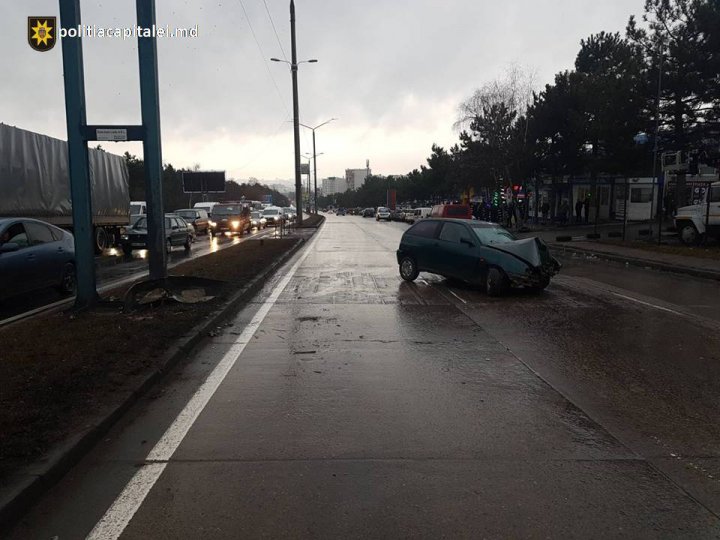 ACCIDENT FATAL pe strada Calea Orheiului. Un bărbat a murit pe loc (FOTO)