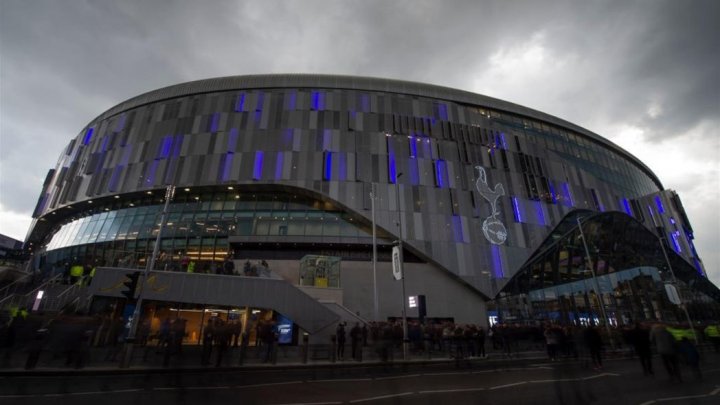 Prima trupă care va susţine un concert pe noul stadion Tottenham Hotspur în 2020