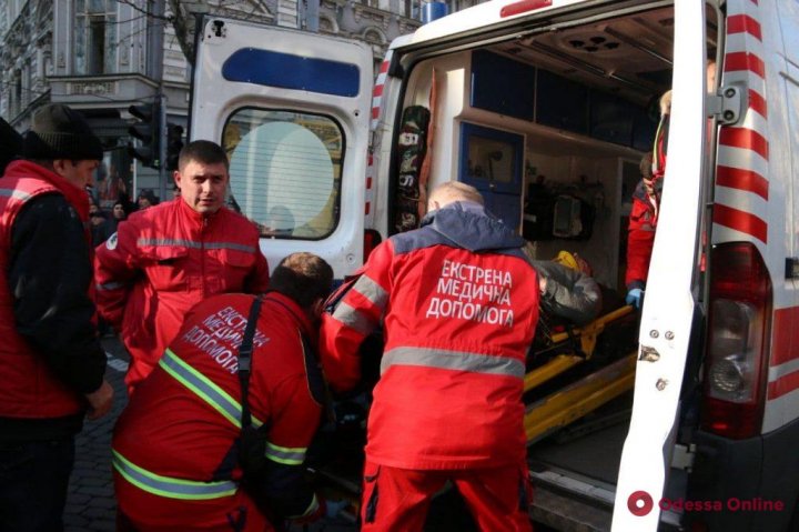 Imagini care îţi taie respiraţia de la incendiul devastator din Odesa  (FOTO/VIDEO)