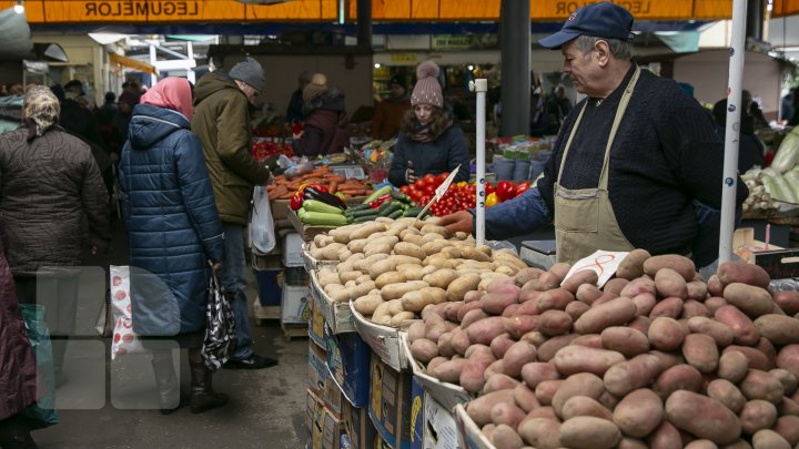 COȘUL PUBLIKA.MD Câți bani vor scoate moldovenii din buzunare pentru produsele alimentare, înainte de sărbători