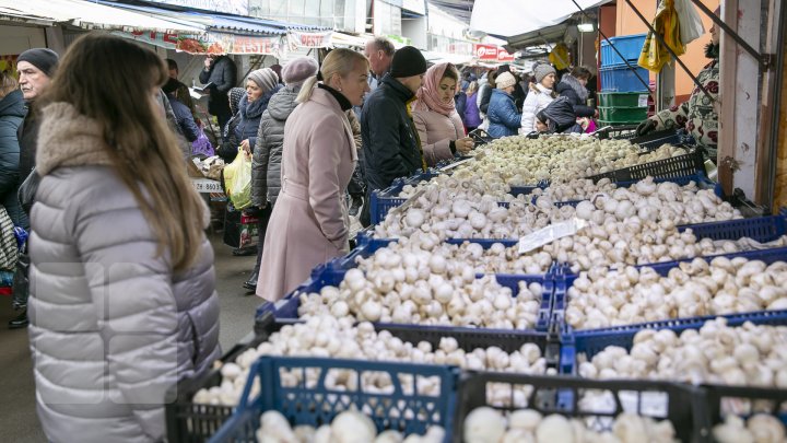 COȘUL PUBLIKA.MD Câți bani vor scoate moldovenii din buzunare pentru produsele alimentare, înainte de sărbători