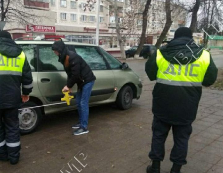 O ţigară nestinsă le-a curmat viaţa. Doi bărbaţi au murit după ce locuinţele lor au fost cuprinse de flăcări (FOTO)