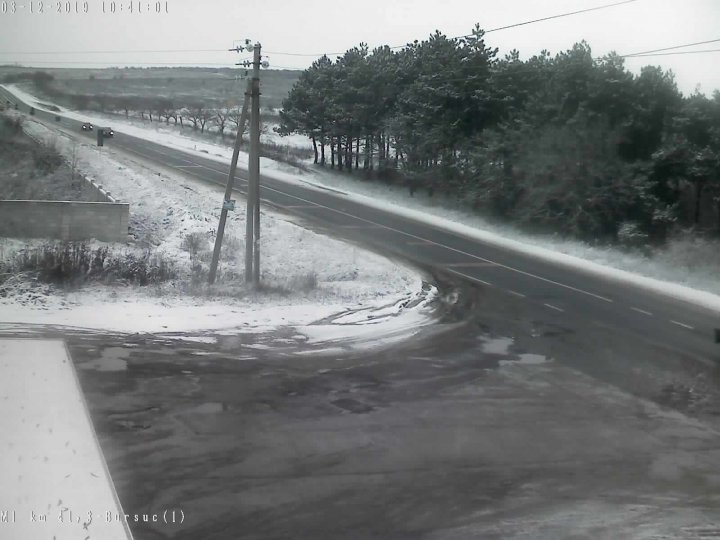 A NINS în nordul şi centrul ţării. Sute de tone de material antiderapant, împrăștiate. Cum se circulă la această oră (FOTO)