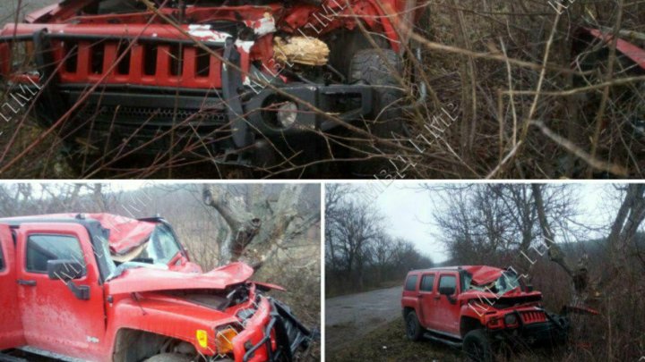 Accident violent în Kamensk: Şoferul automobilului, la spital