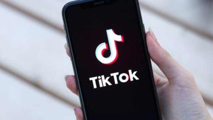 Aplicația TikTok este acuzată că transferă în China datele utilizatorilor