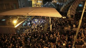 TRAGEDIA AVIATICĂ din Iran: Mii de oameni au protestat pe străzile din Teheran şi au cerut demisia tuturor oficialilor de rang înalt