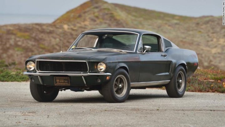 Suma cu care a fost vândut Fordul Mustang folosit de Steve McQueen în una din cele mai celebre urmăriri din istoria filmului