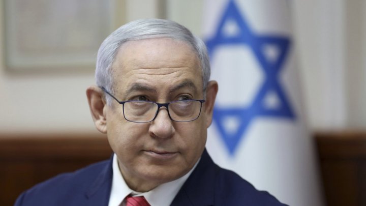 Netanyahu renunţă la posturile ministeriale, dar îşi menţine poziţia de premier, în urma acuzaţiilor de corupţie